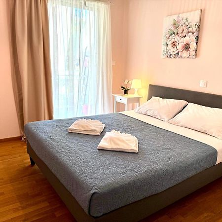Sun Beach Apartment アナヴィソス エクステリア 写真